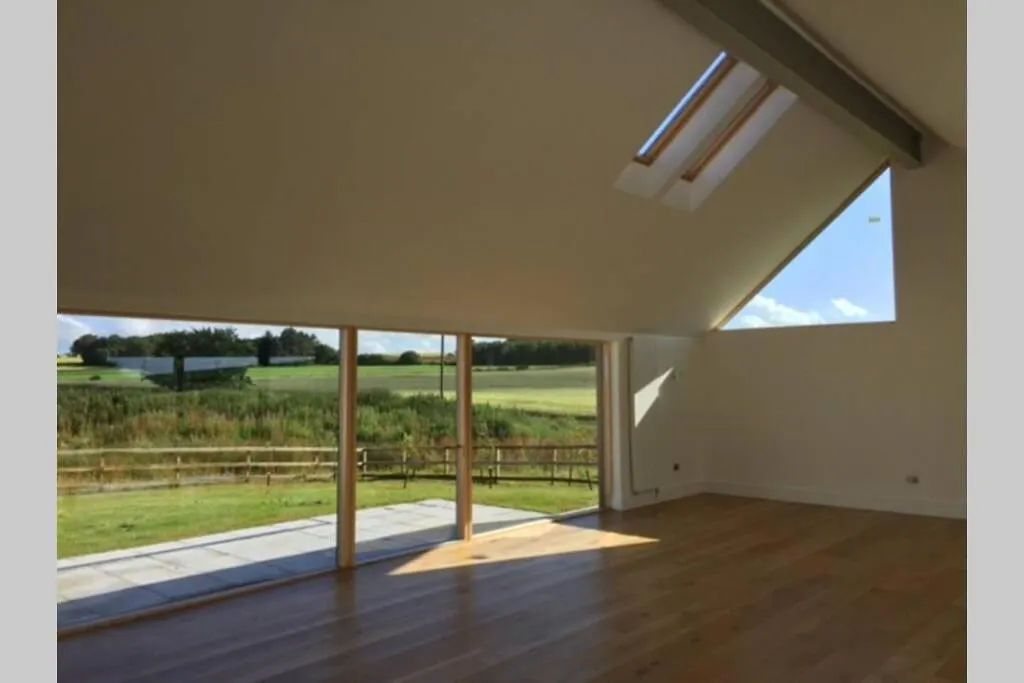 The Den Easter Terryvale Dunecht Villa Aberdeen 0*,  United Kingdom